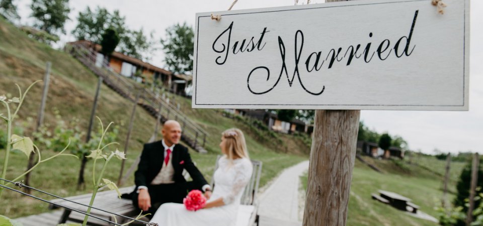 Kleine Hochzeitslocation in der Steiermark: Romantische Feiern im Weingarten-Resort, Bild 1/1